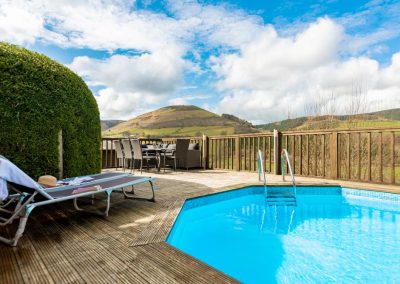 Beautiful large holiday cottage with swimming pool in Wales | Cae Madog Barn