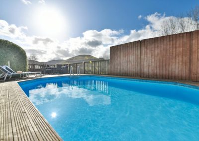 Holiday cottage in Wales with swimming pool and hot tub | Cae Madog Barn