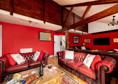 Relax in a large luxury holiday cottage in Wales | Cae Madog Barn